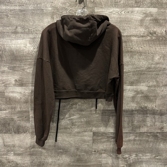 Brown Cropped Hoodie with front Zipper and new colors fabric - Picture 8 of 10